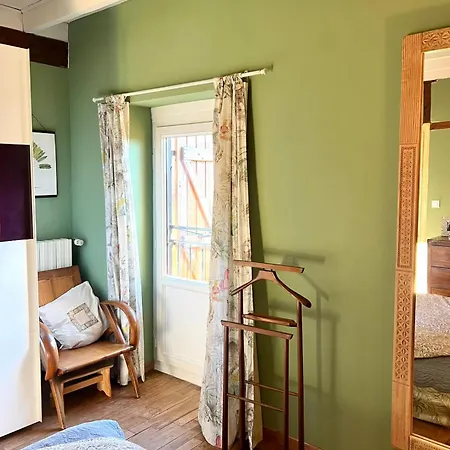 Habitación en casa particular Symphony Du Vivant